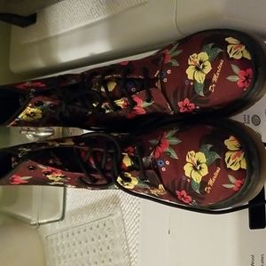 Maroon floral Dr Martin's